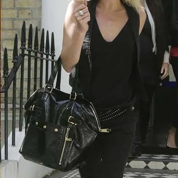 Saint Laurent Downtown Tote Bag - Picture 2 of 9